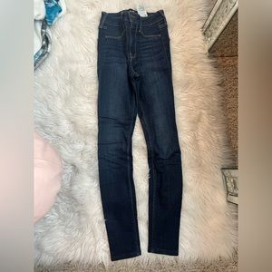 Hollister dark wash skinny jeans
